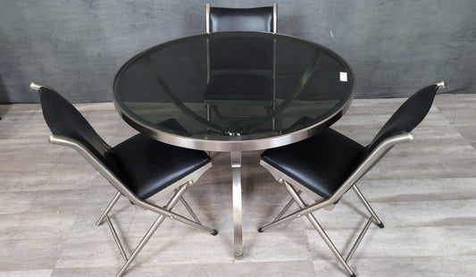 Table with Chairs