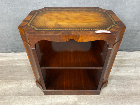 Accent Table