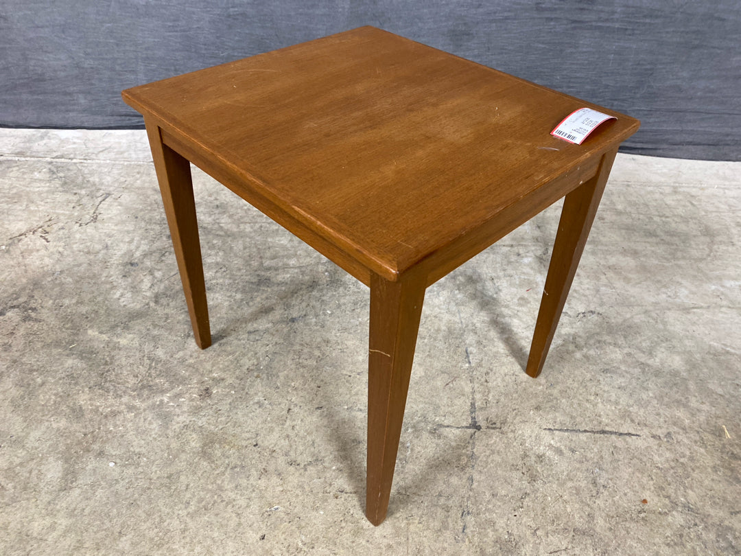 Accent Table