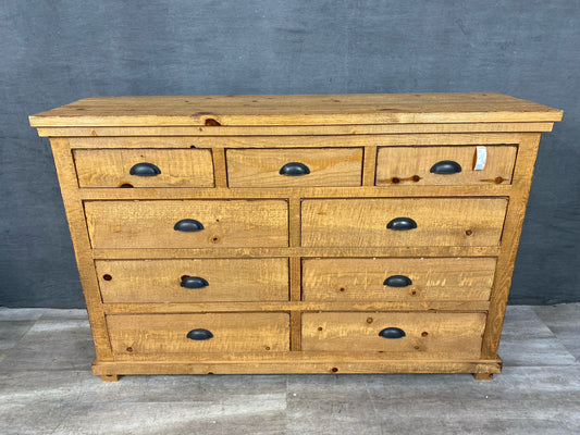 Progressive Dresser