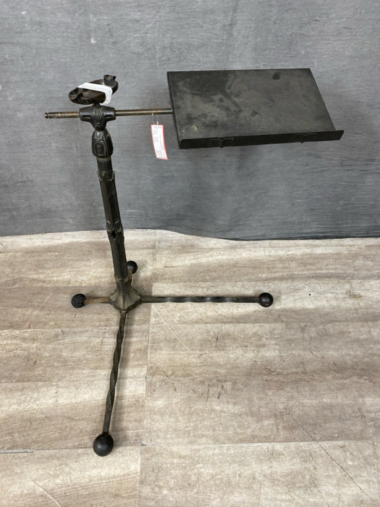 Stand