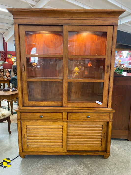 Ethan Allen China Cabinet
