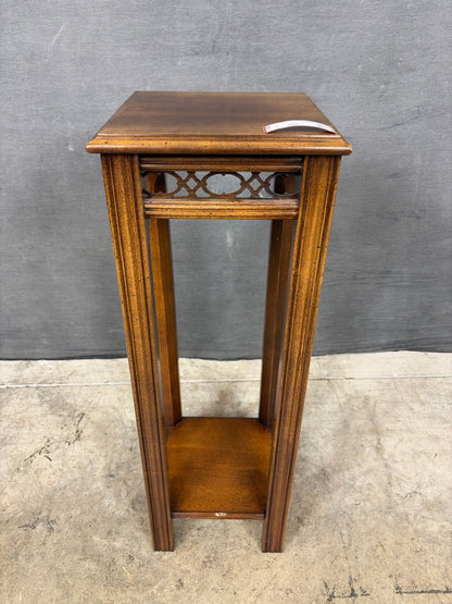 Lane Stand