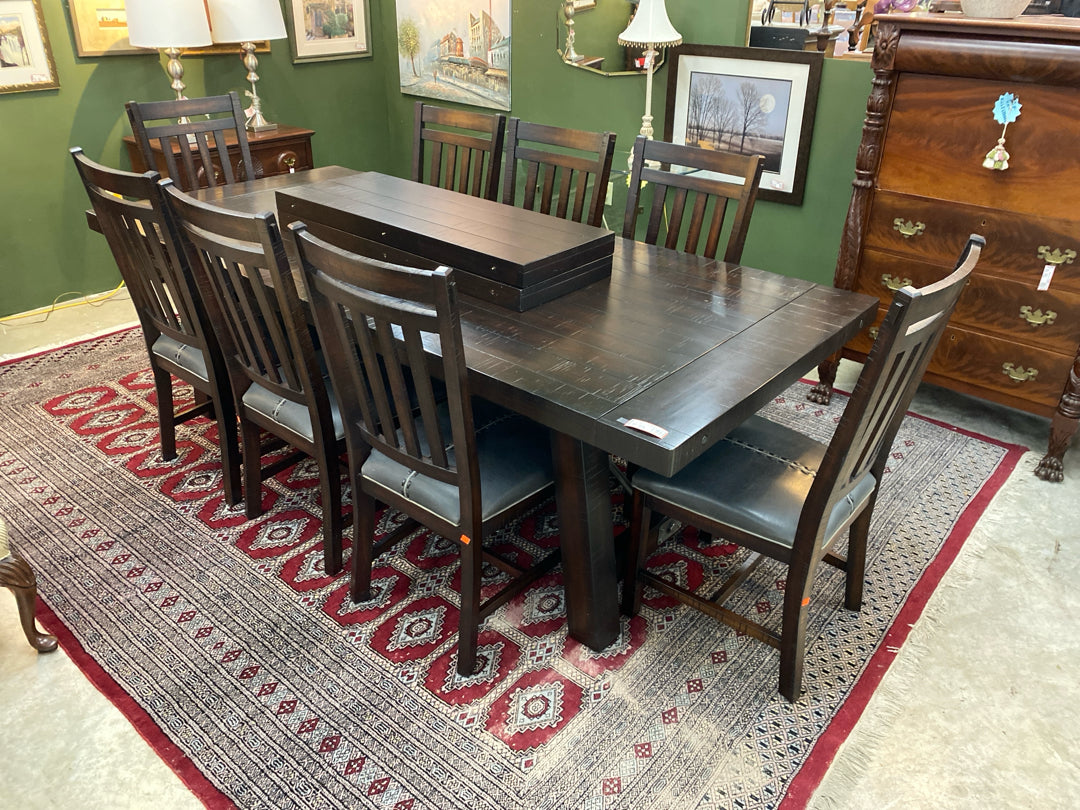 Table with Chairs