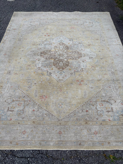 Rug
