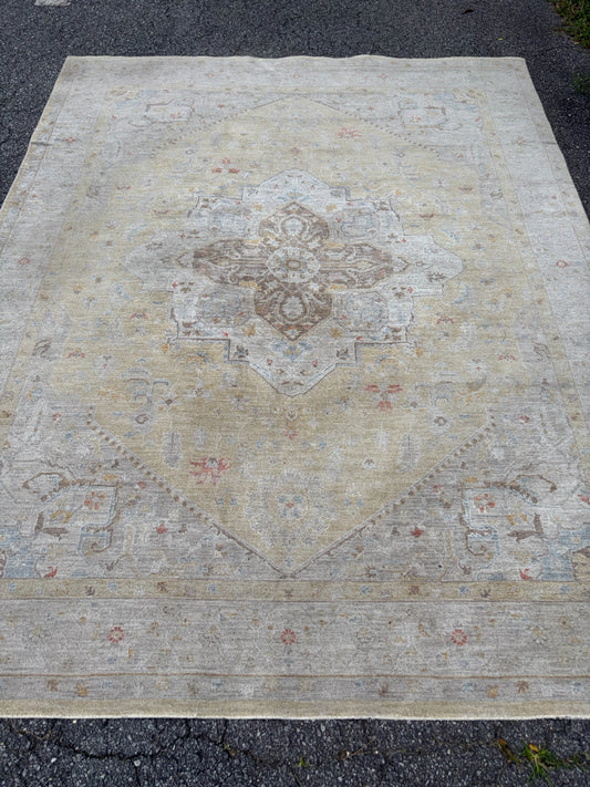Rug
