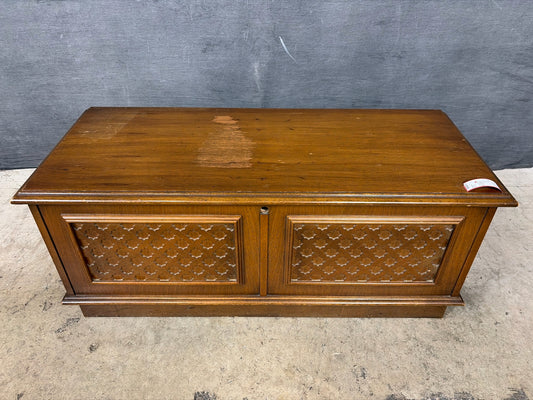 Lane Cedar Chest