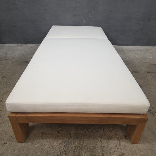 Chaise