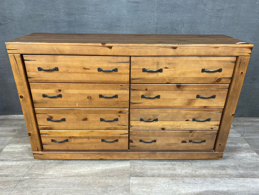 Progressive Dresser