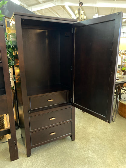 Haverty's Armoire