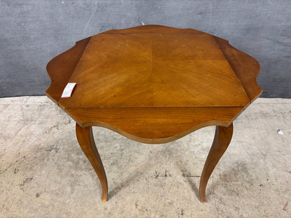 Henredon Accent Table
