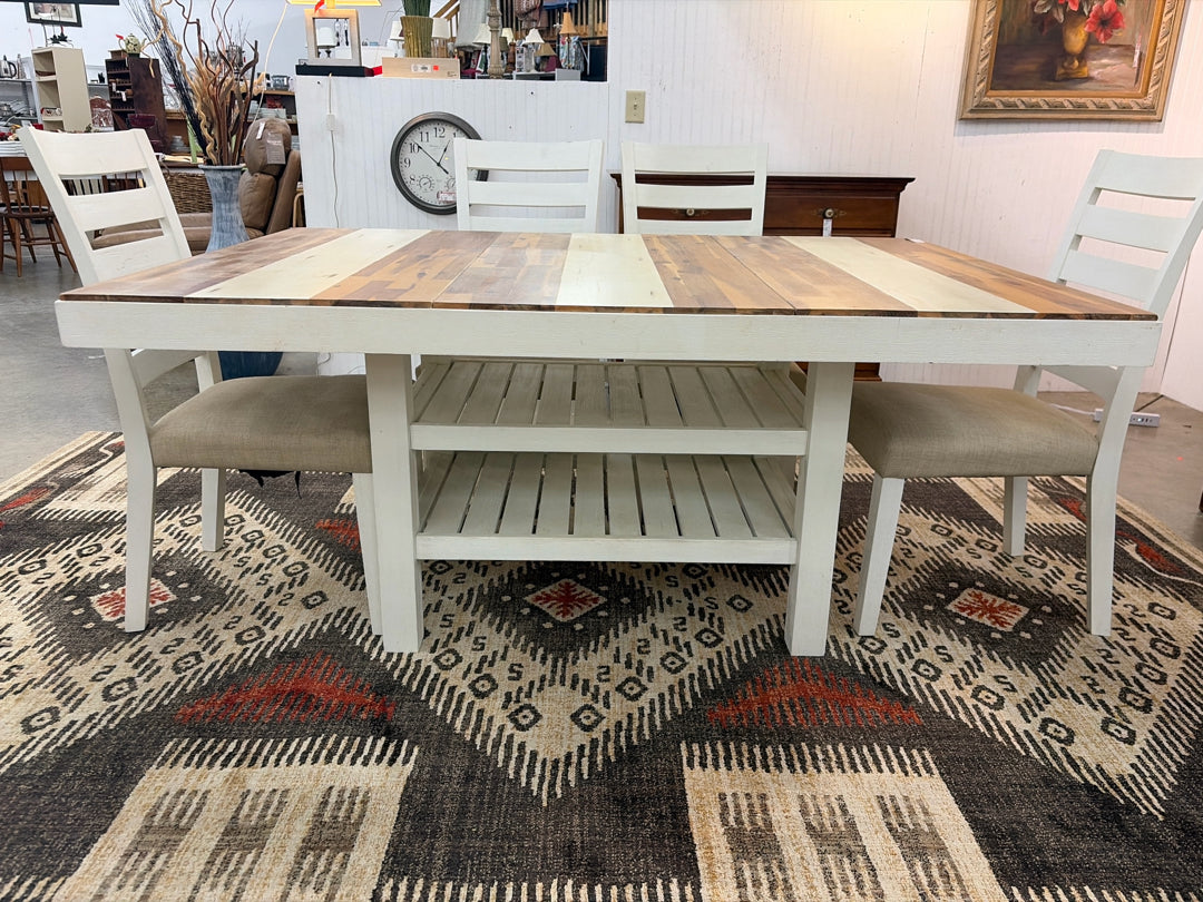 Table with Chairs