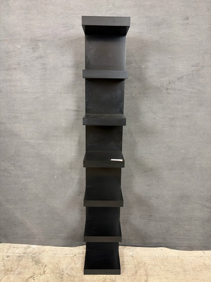 Etagere