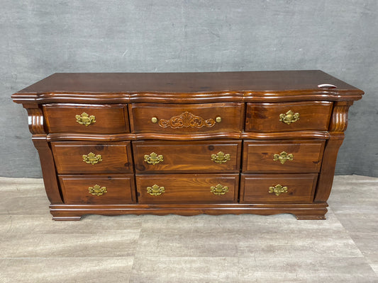 Bassett Dresser