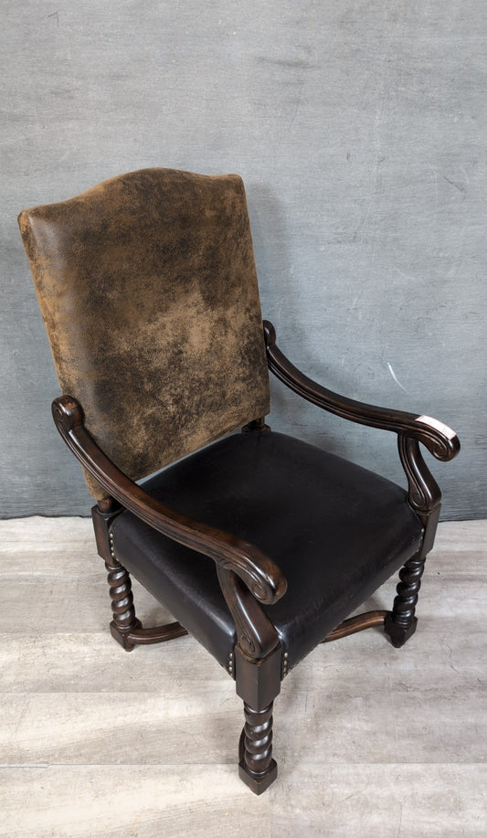 Occ Chair