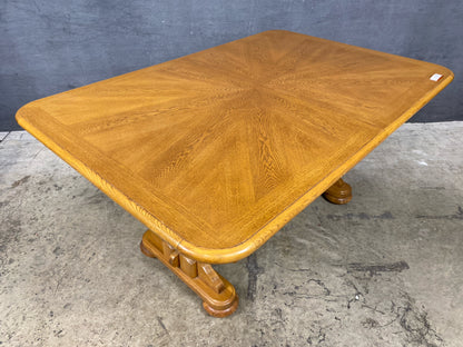 DR Table