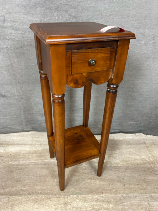Accent Table