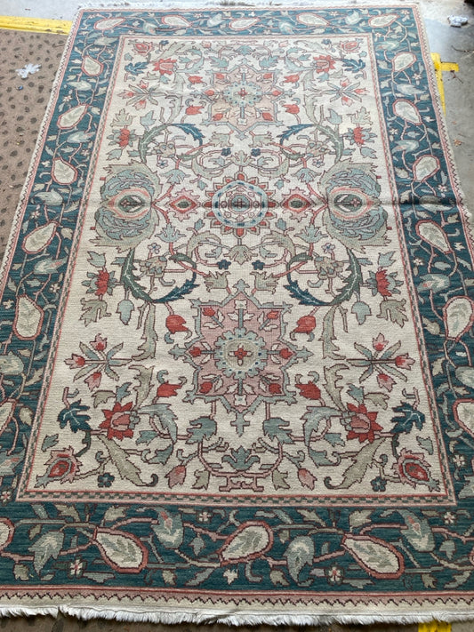 Rug