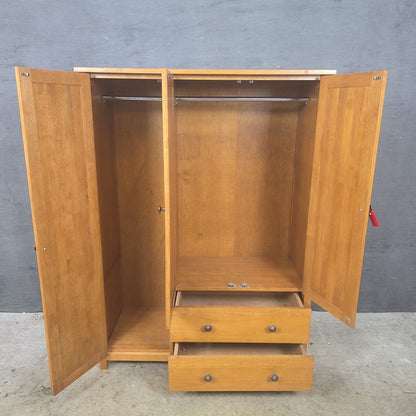Armoire