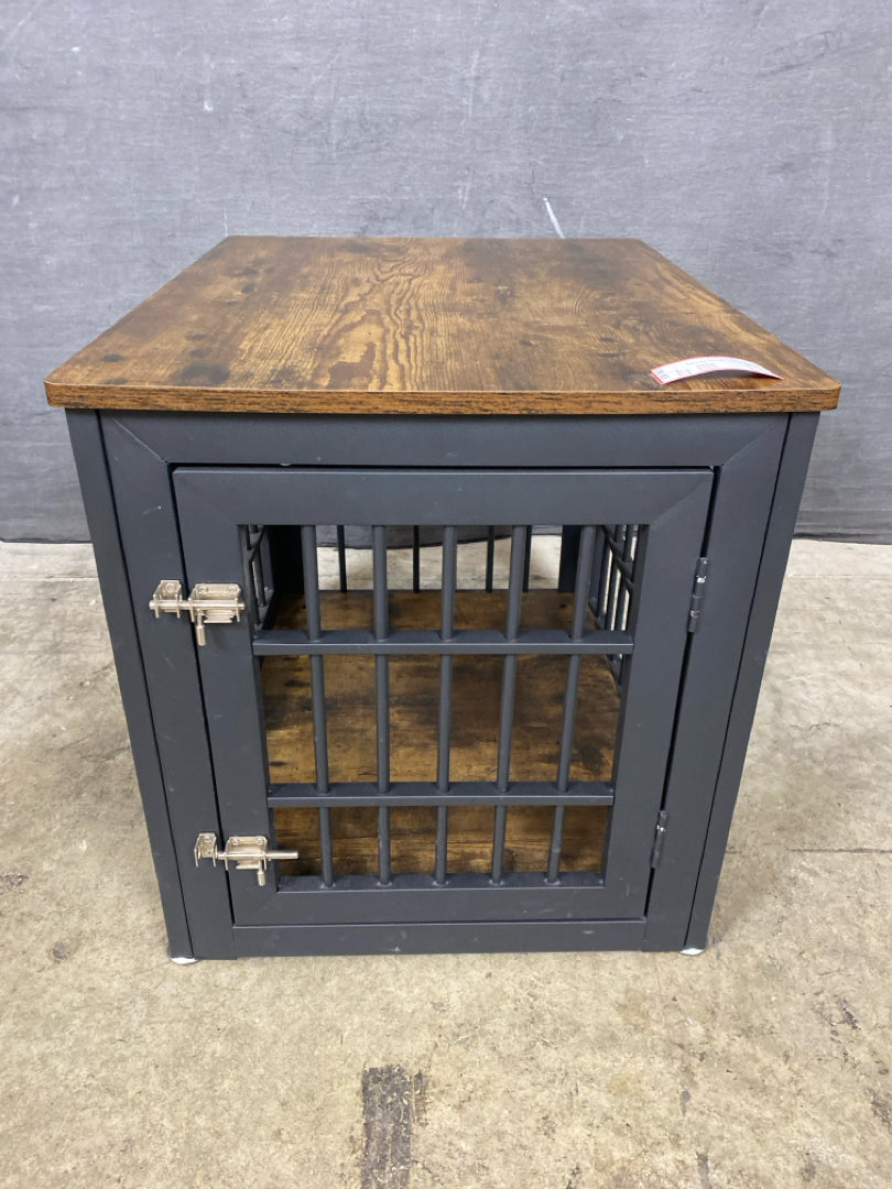 Pets – Scallywag's Consignment