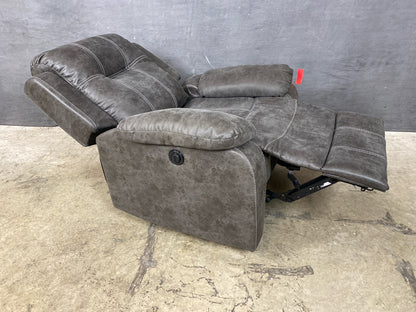 American Signature Recliner