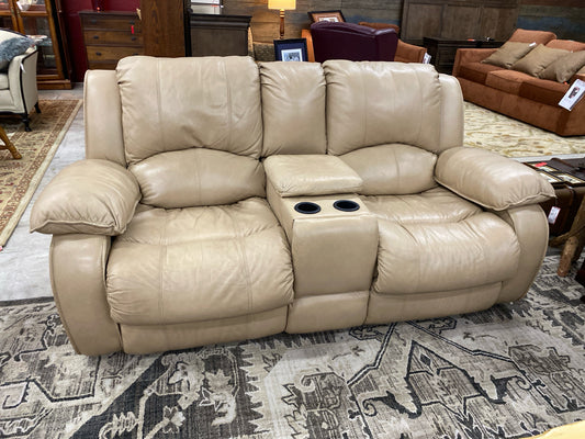 Klaussner Love Seat
