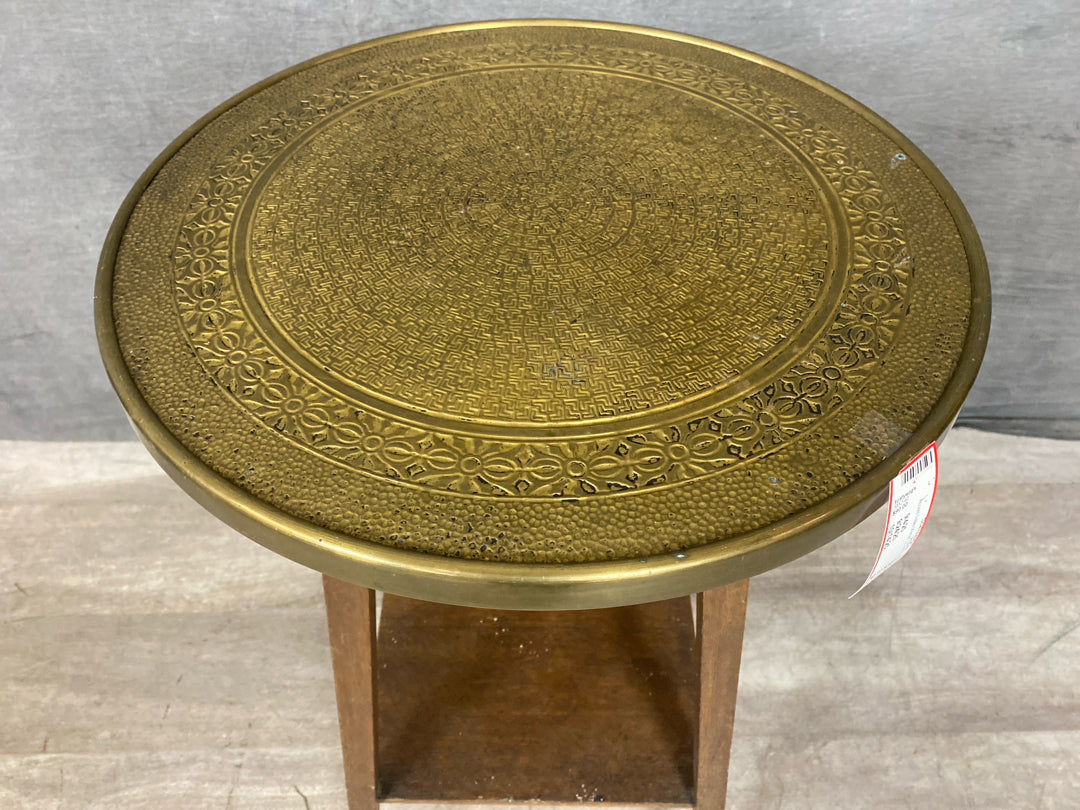 Accent Table