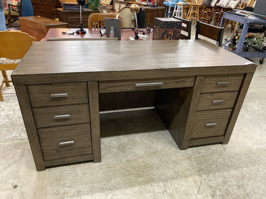 Aspenhome Desk