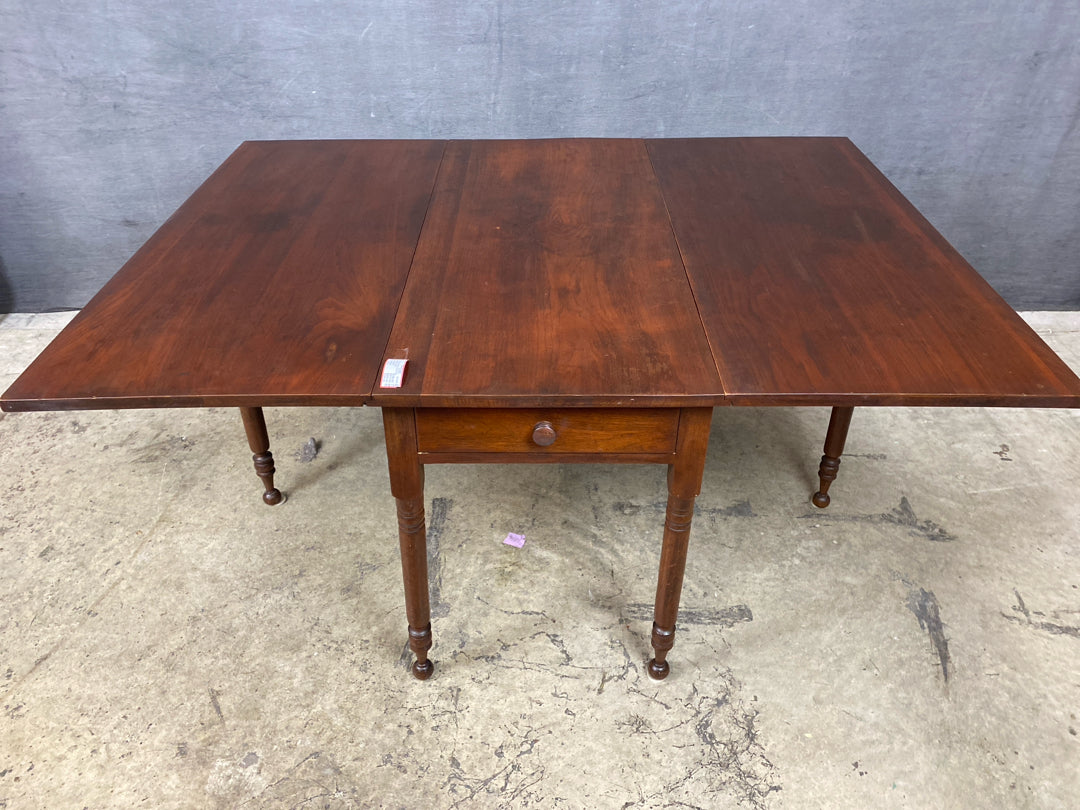 DR Table