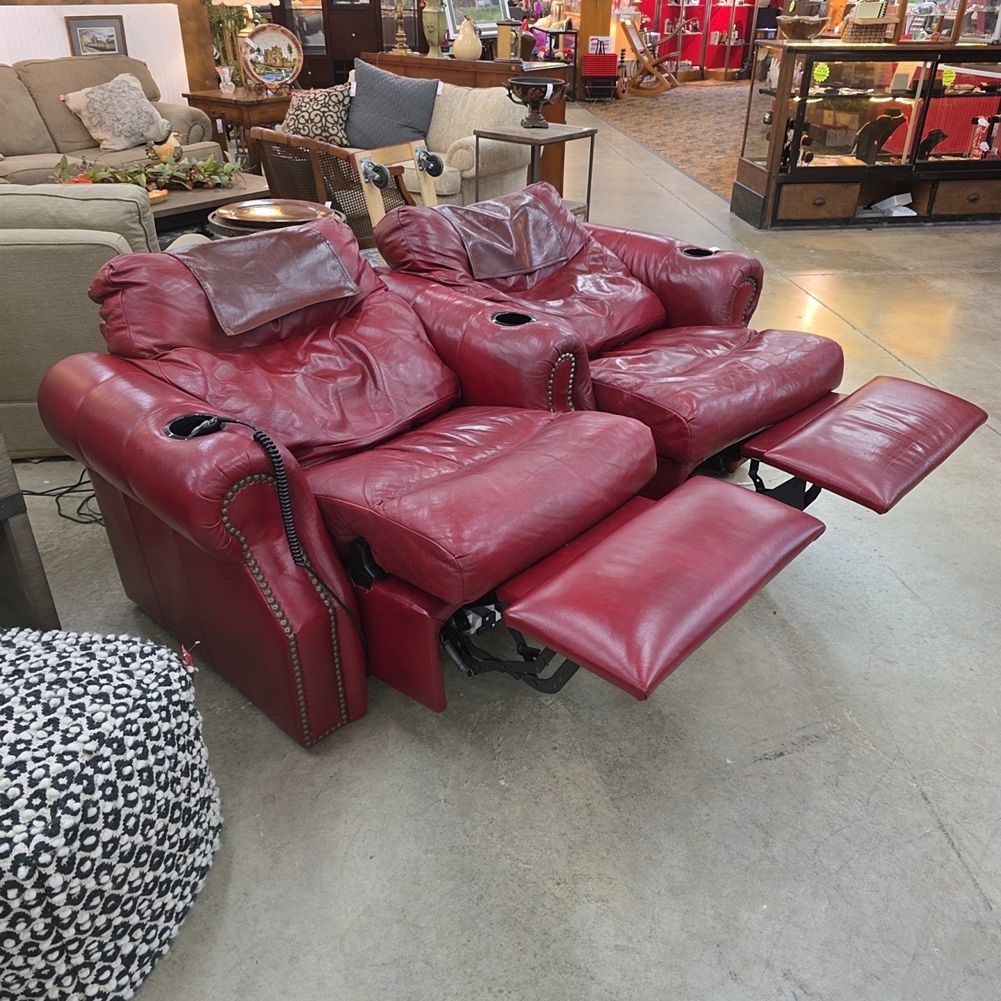 Thomasville Love Seat