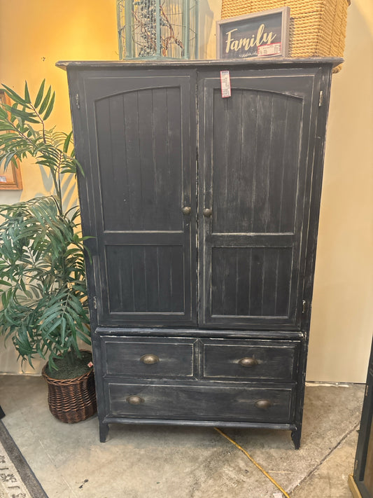 Armoire