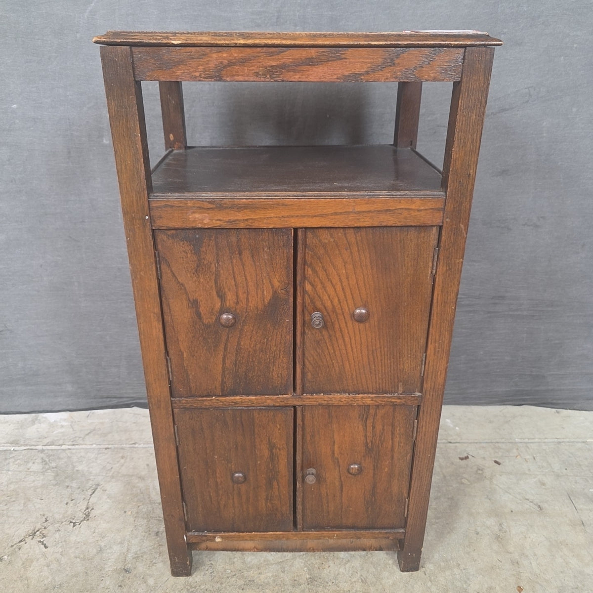 Accent Table
