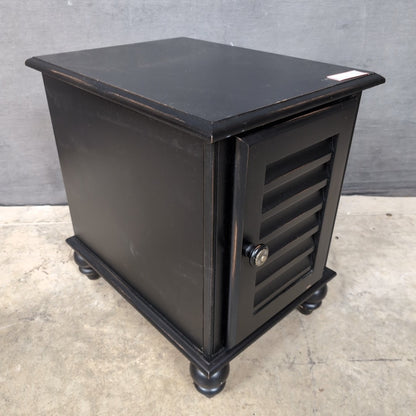 Riverside Furn. Night Stand