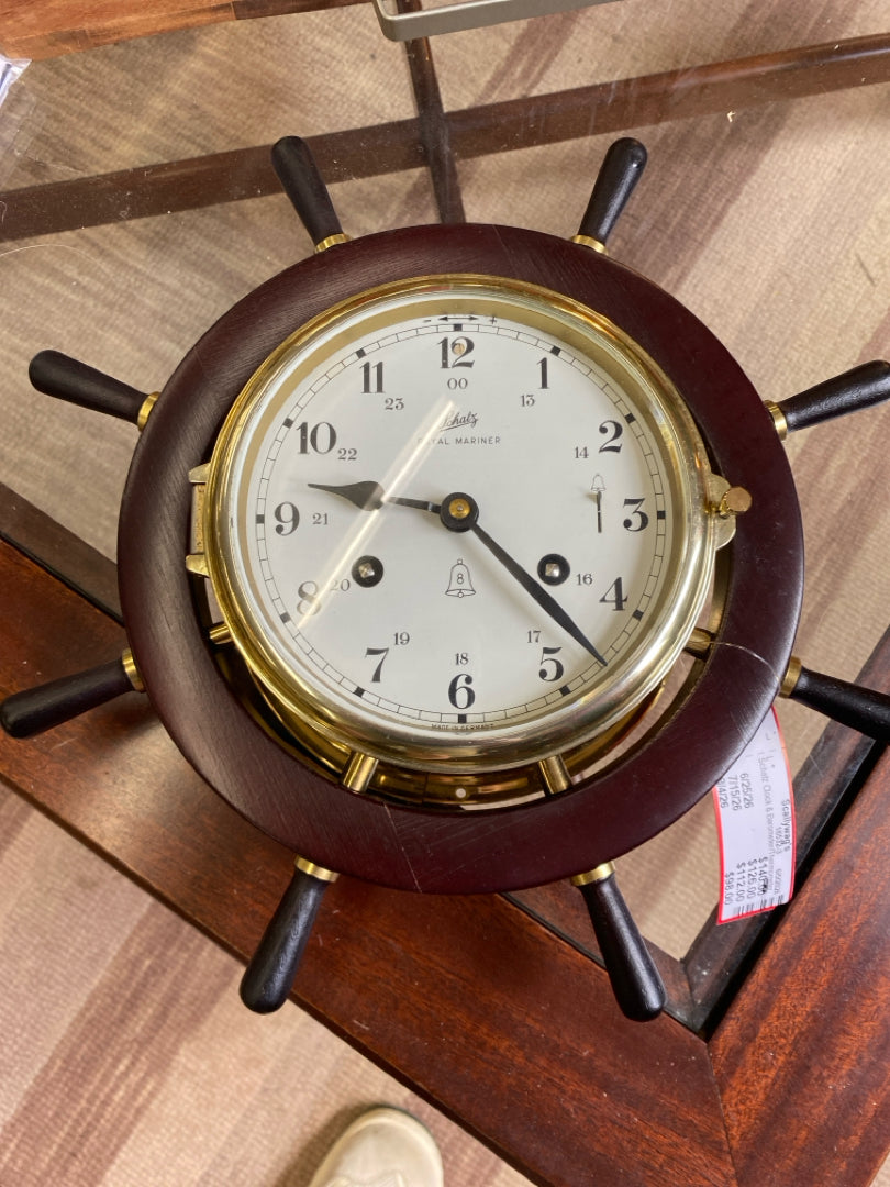 Schatz Clock