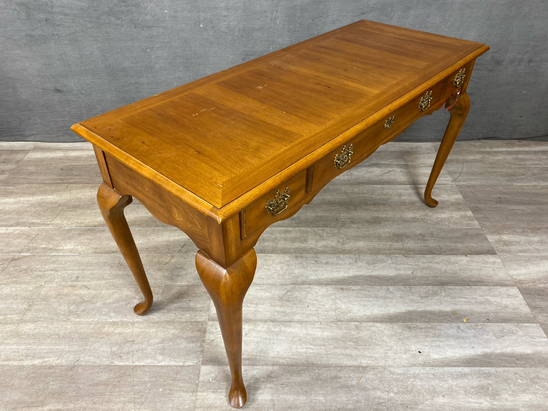 Thomasville Desk