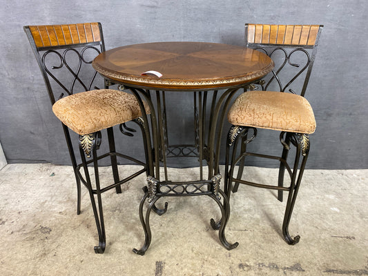 Table with Chairs