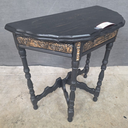 Accent Table