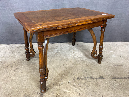 Pub Table