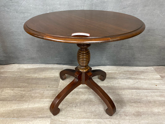 Accent Table