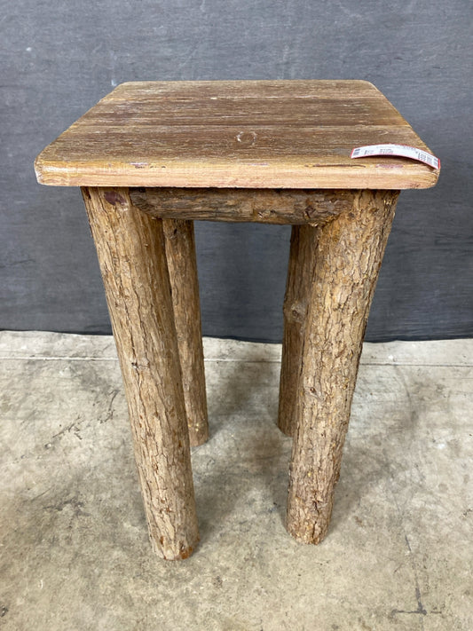 Accent Table