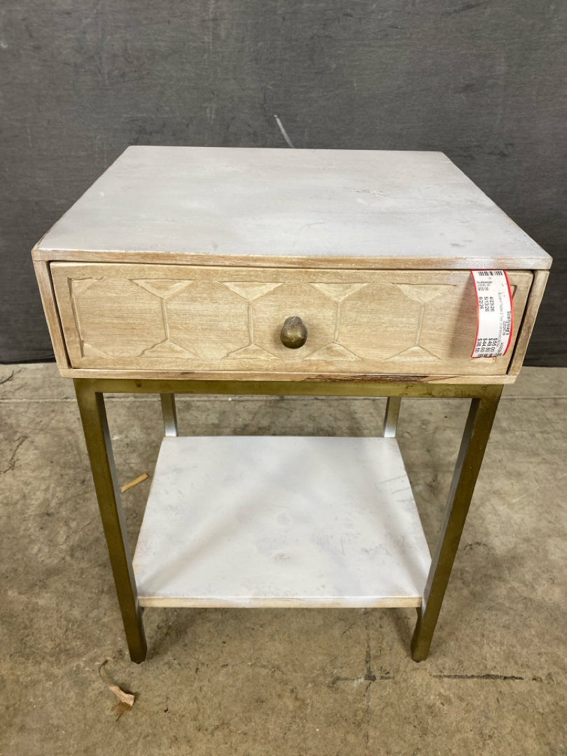 Accent Table