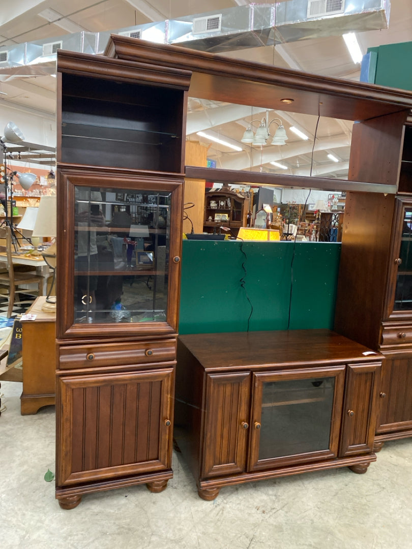 American Signature Entertainment Center