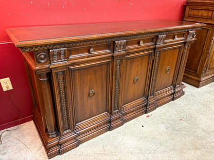 Hickory Chair Co. Bakers Rack