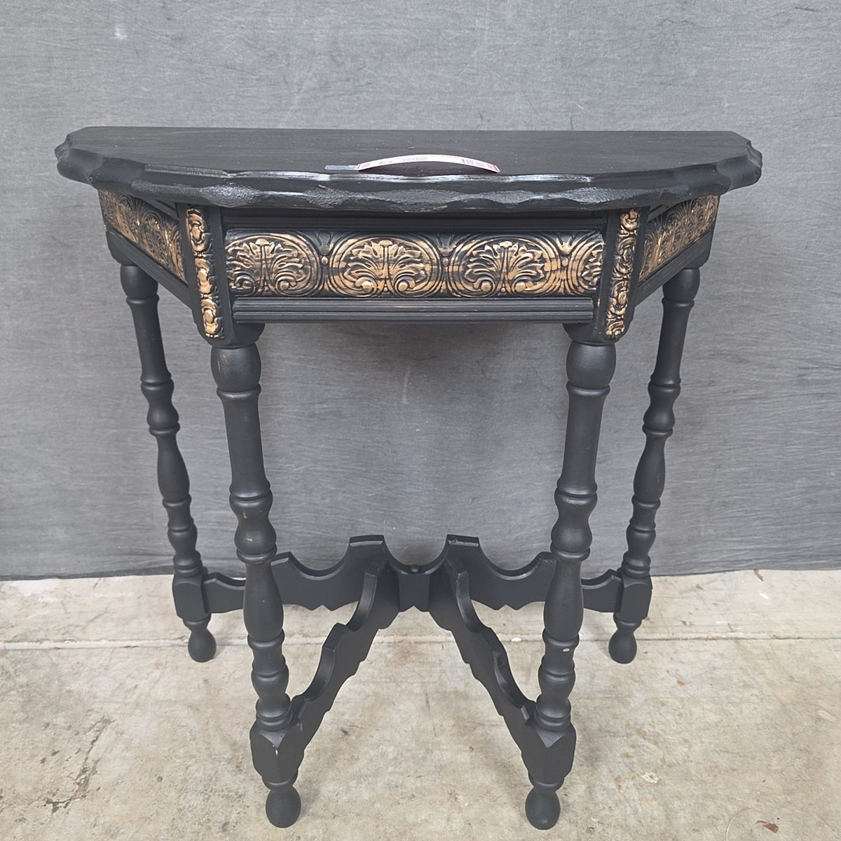 Accent Table