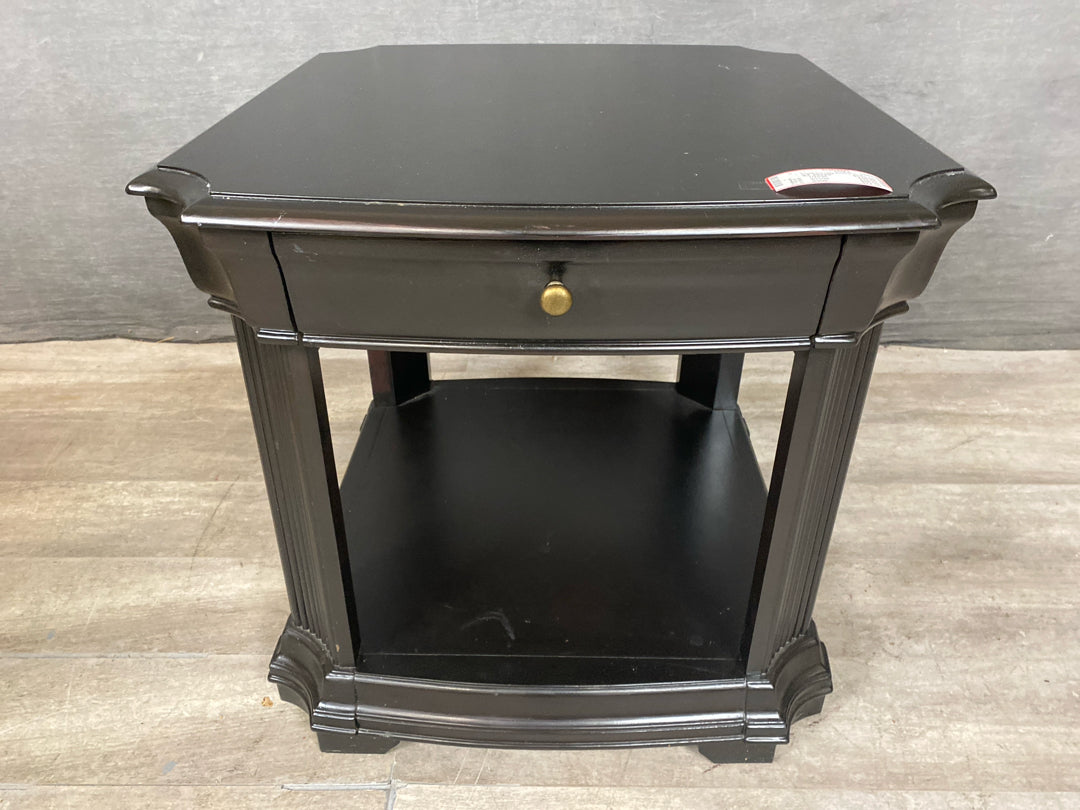 Broyhill End Table