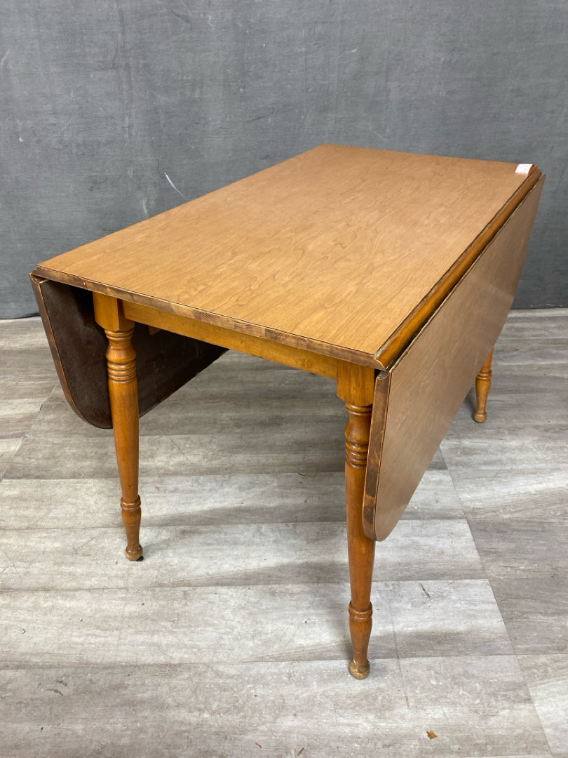 DR Table