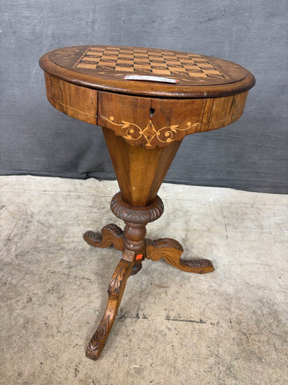 Accent Table