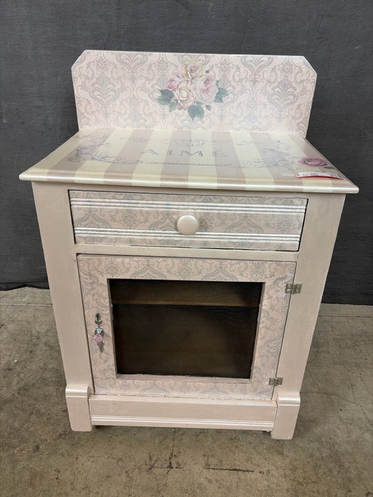 Accent Table