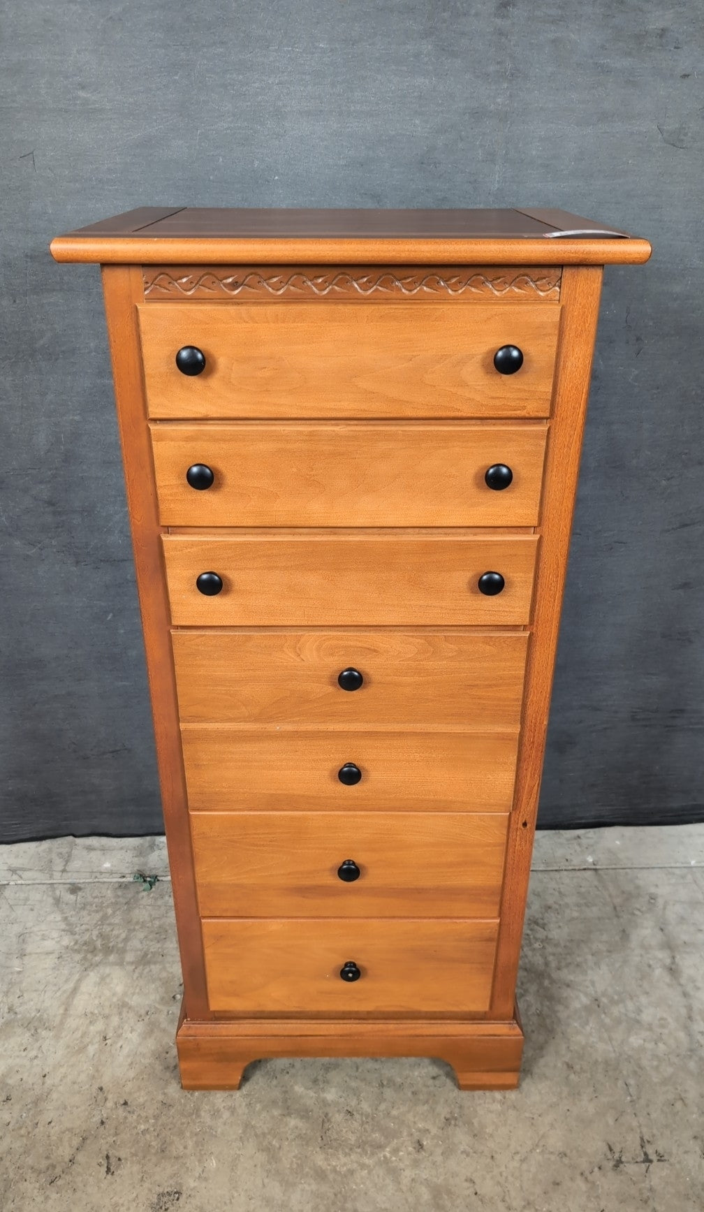 Vaughan Lingerie Chest