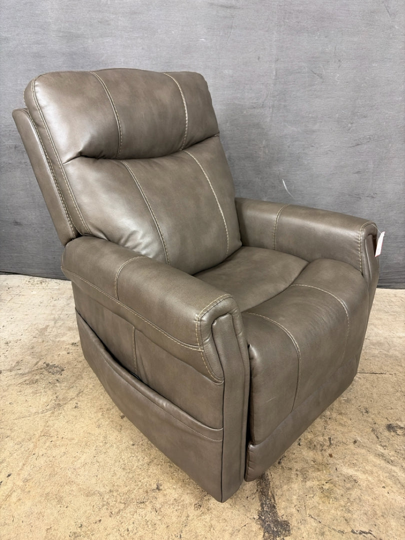 FlexSteel Lift Chair